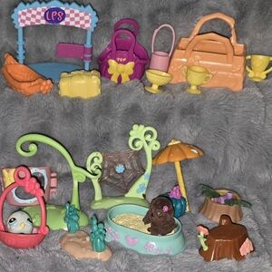 HUGE Original LPS Littlest Pet Shop Lot of accessories